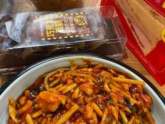 -西部马华清真兰州牛肉面·烧烤夜市(三里河店)