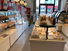 面包甜点陈列柜-金凤成祥(草桥店)