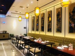 大堂-千滋百味·醉江澜花园餐厅(街道口店)