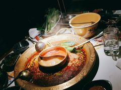 -新哥老官·畅吃123·美蛙世界(苏宁广场店)