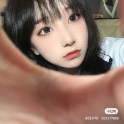 -时尚殿堂明星门店