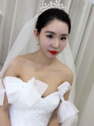 点击看大图 -艾米丽婚纱礼服