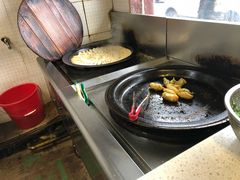 -小姜锅贴(凤凰街店)