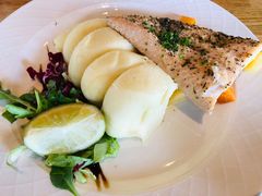 紅點鮭魚-Hotel Skogafoss Bistro Bar