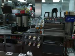 -麦当劳(烟台海港路店)
