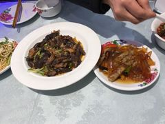 -阿三鱼头泡饼·家常菜
