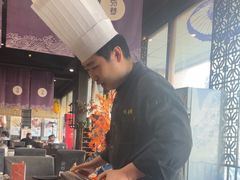-悦巷海鲜自助铁板烧(秦皇东大街店)