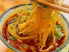 火锅粉-拈签一笑黄牛肉辣卤串串