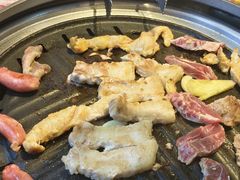 -哈哈碳都·牛肋条无限自助烤肉(台江万达店)