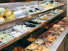 自助取餐区-愉肴麻辣香锅(中山路店)