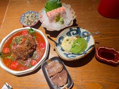 温泉蛋拌牛油果-鸟屯(三里屯店)