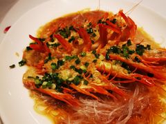 蒜蓉粉丝蒸红虾-醉辉皇上海之巅(上海中心大厦店)