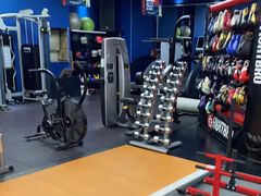 -成杰格斗·拳击·柔术·防身术(建设路店)