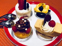 -咖啡苑自助餐厅·中国大饭店