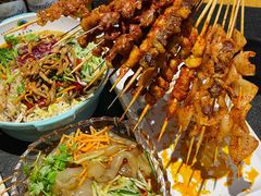 -卞二小串·鹤岗烧烤·坑烤(永定路店)