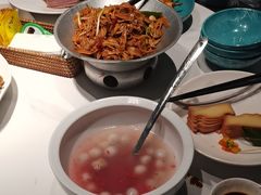 -荷塘秋月·本帮江浙菜(国权路店)