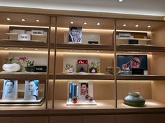 -茂昌眼镜(南京东路店)