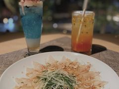 -穹六人间 people 6(岳阳路店)
