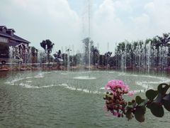 -洛漾舸船宴餐厅(洛漾半岛店)