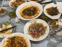 -汗腾格里·风味餐厅(新疆驻京办店)