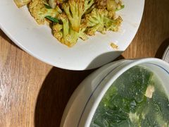 -聚鑫朋酸菜肥肠(文艺路口店)