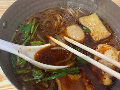 -魔都三兄弟酸辣粉·蘸卤炸串(虹桥万科店)