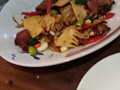腊肉炒嫩笋尖-阿瓦山寨·湘菜现炒·剁椒鱼头王(咸阳总店)