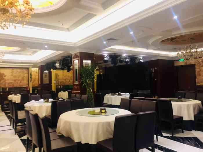 大红果食府(密云沙河店)