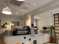 -红小姐咖啡馆(西津渡店)