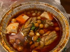 -八一路好吃街(雨田商务大厦店)