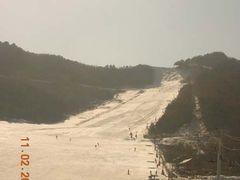 -辽阳弓长岭温泉滑雪场