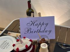 -Mark&Mars Restaurant