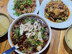 -朱大嘴肥肠血旺(福字街店)