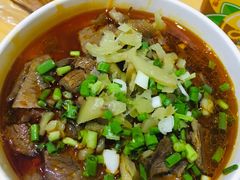 -魏旺湖北正宗牛肉面(硚口公园店)