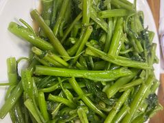 -牛八宝桂林米粉(八里庄店)