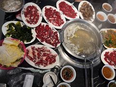 -官塘兄弟·潮汕牛肉店(官塘总店)