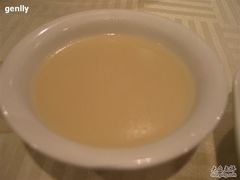 先喝汤-红鼎豆捞(珞狮路店)