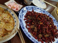 -黄桷树曹家私房菜(江与城店)