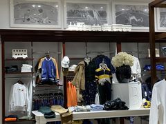 -百联奥特莱斯广场(南京店)