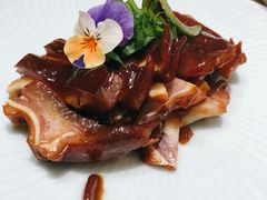 -HOMES上海本帮菜(襄阳公园店)