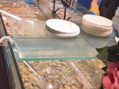 -领鲜活海鲜榴莲自助火锅(东门店)