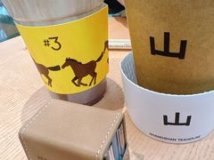-HOT CRUSH趁热集合·现烤面包(上海环球港店)