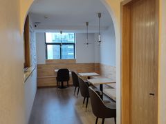 -猫腻·猫咖·撸猫馆(星光大道店)