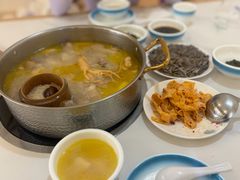 -朴小妹人参鸡汤火锅(长白山万达店)
