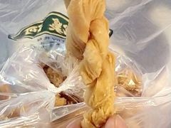 小麻花-泸溪河桃酥(江宁万居汇店)