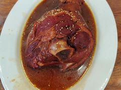 -巷子深菜馆·津门肘子(滨海店)