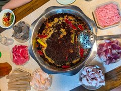 -九尺赵老四鲜鹅肠火锅