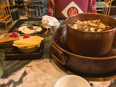 -慢丽江·云南野生菌土鸡锅(付家庄店)