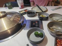 -喃喃椰·糟粕醋·椰子鸡火锅(七堡花园店)