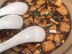 -彧玖食坊·川式砂锅酒馆(成山路店)